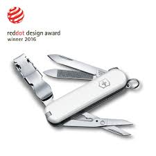 Coupe Ongles Victorinox : Précision et Élégance