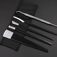 Pédicure Professionnel avec Bistouri PéDicure