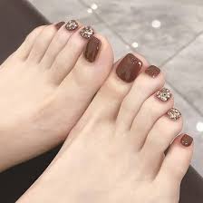Faux Ongles Pieds JUSTUSNX Cristal Marron - Élégance et Confort